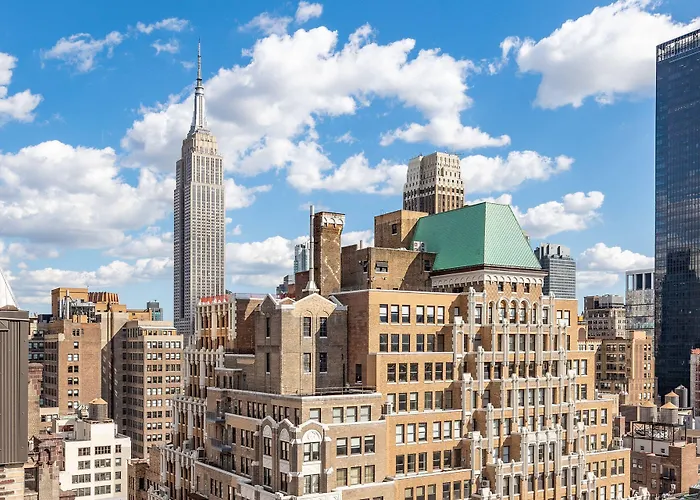 Courtyard By Marriott Times Square West