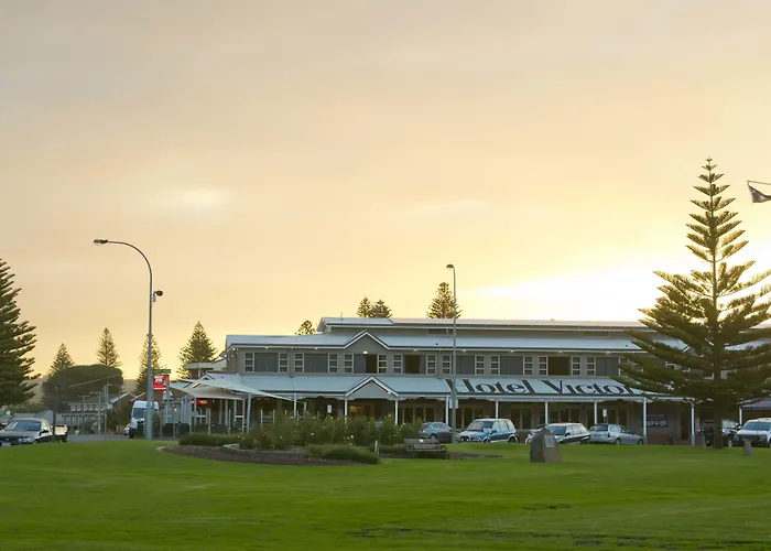 Nightcap At Hotel Victor Victor Harbor