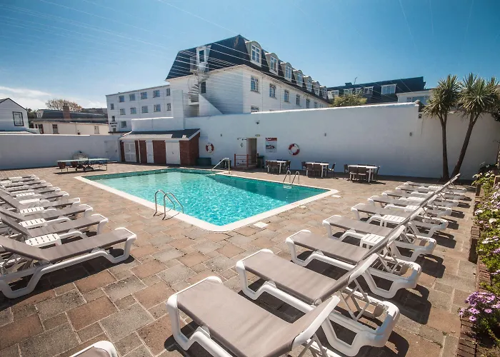 Norfolk Hotel