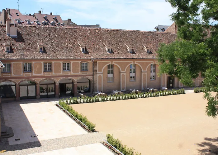 Hotel Les Haras By Stay Collection