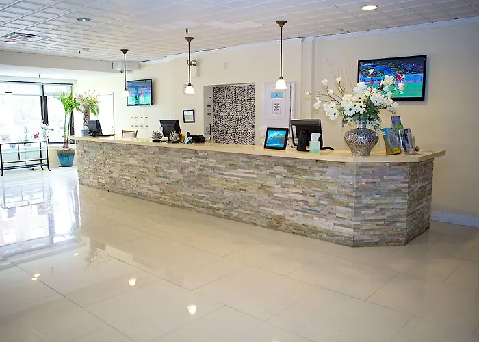Long Beach Hotel