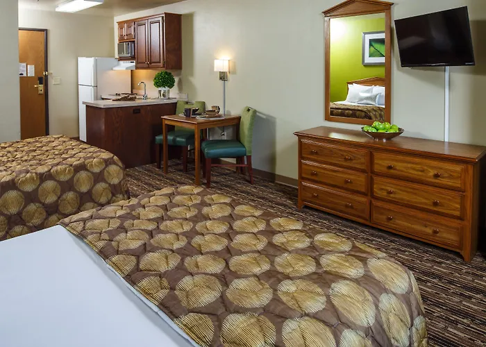 Extended Stay Airport