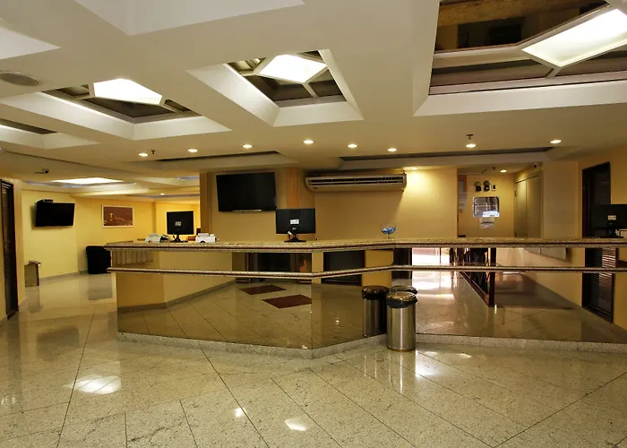 Elegance Praia Hotel