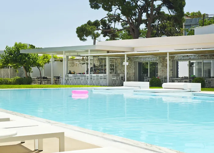 Marathon Beach Resort