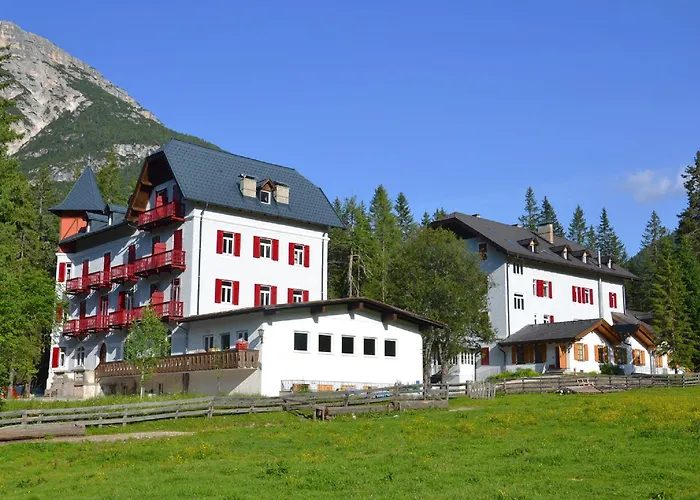 Hotel Croda Rossa Carbonin