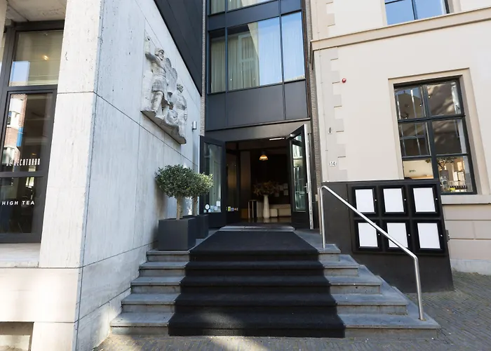 Court Hotel Utrecht City Centre
