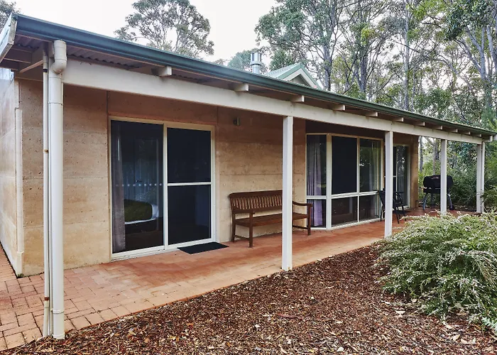Eight Willows Retreat