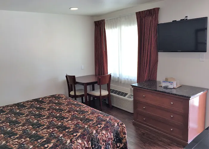 Roswell Inn