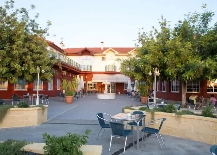 Hotel Mitra Crisálida