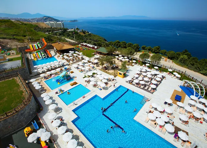 Ramada Resort Kusadasi & Golf