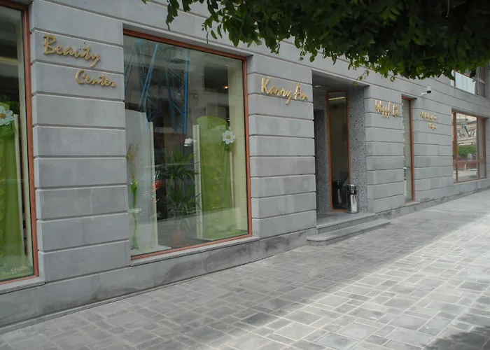 Paris Yerevan