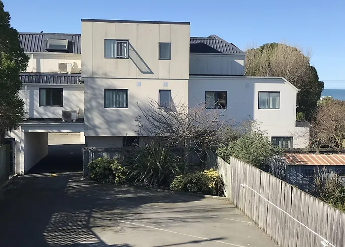 Beachlife Apartments