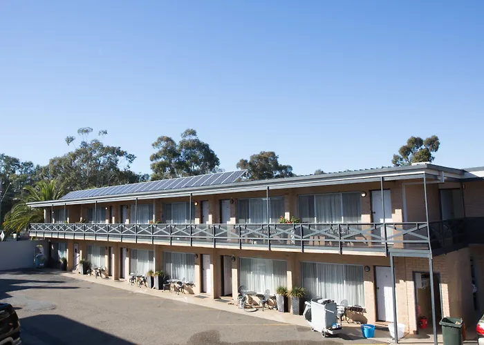 Centralpoint Motel
