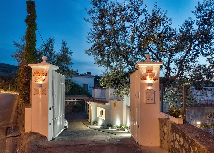 Boutique Hotel Helios (Adults Only)