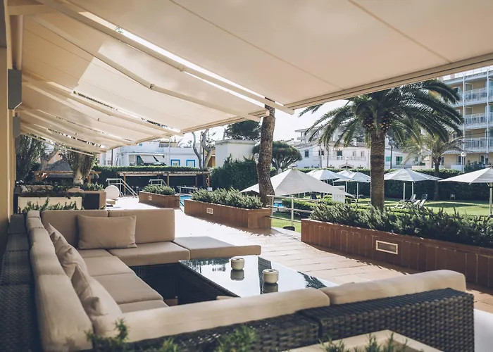 Aya Seahotel - Adults Only