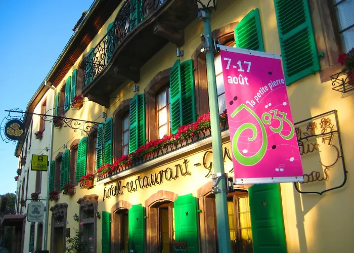 Hotel Restaurant Aux Trois Roses La Petite-Pierre