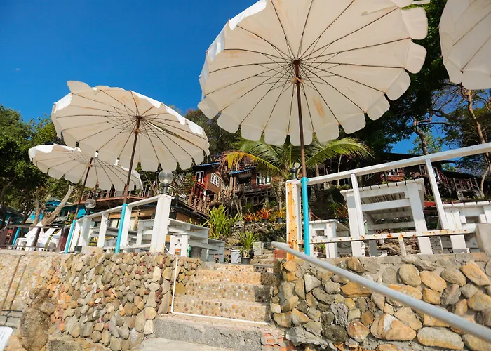 Sangthian Beach Resort