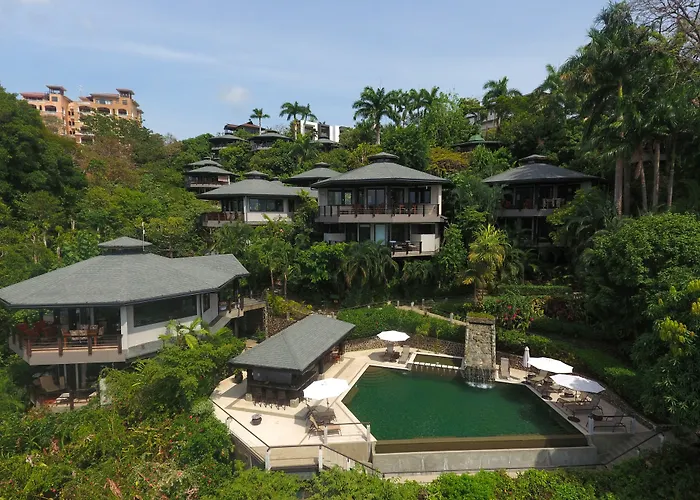 Tulemar Resort