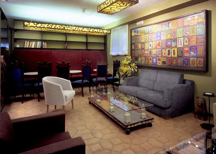 Hotel La Casueña