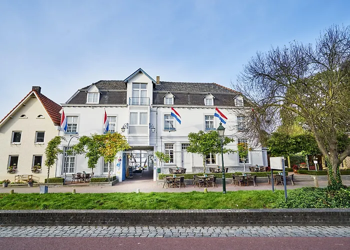 Hotel Brull