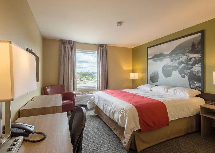 Hotel Super 8 by Wyndham Mont Laurier