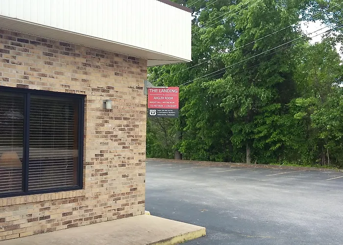 Paris Inn And Suites