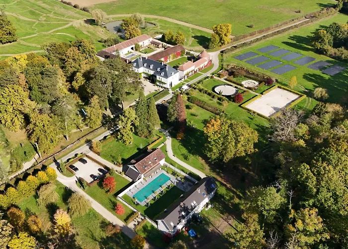 Chateau De La Resle - Design Hotels