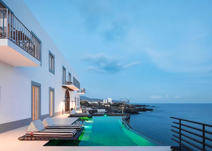 White Exclusive Suites & Villas Lagoa 
