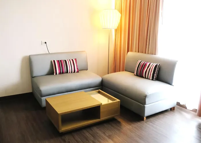 Samran Place Hotel