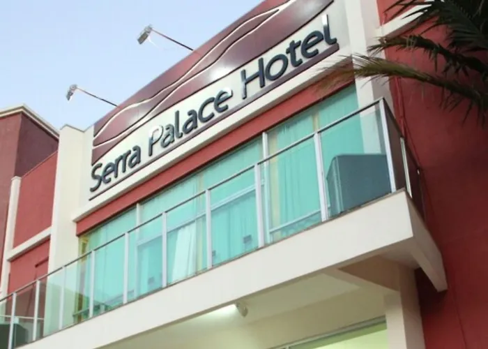 Serra Palace