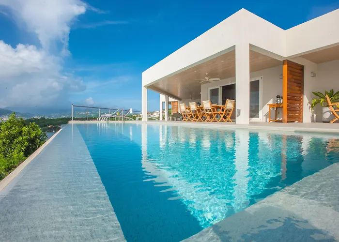 Laluna Boutique Hotel & Villas