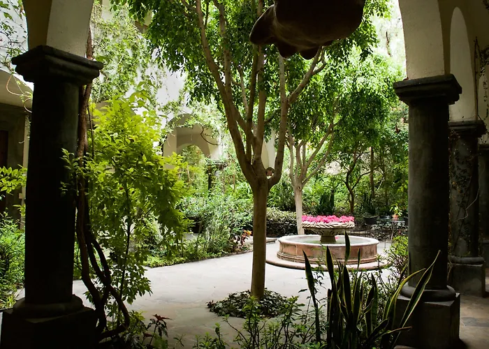 Casa Mision de San Miguel