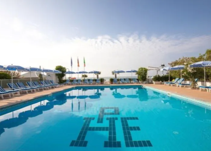 Hotel Plaza Esplanade