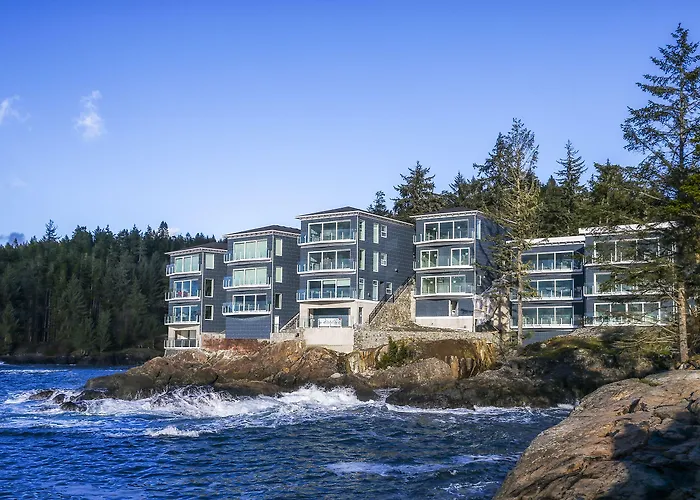 Sookepoint Ocean Cottage Resort