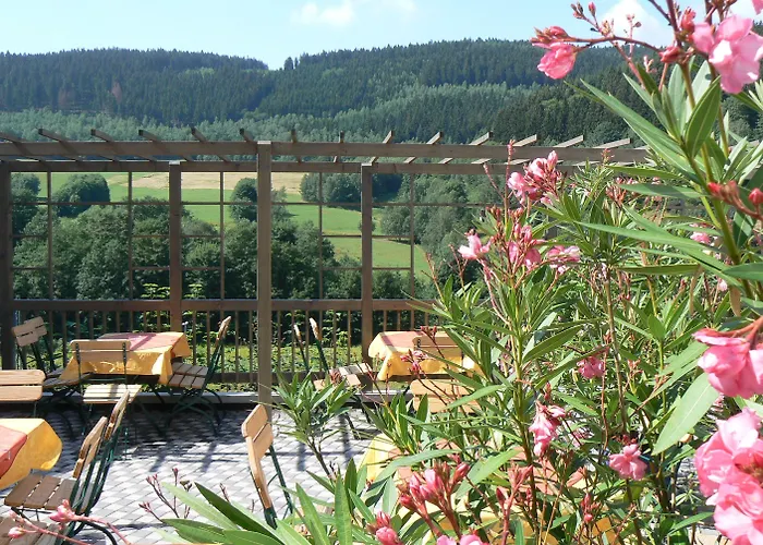Haus des Volkes - Das Bauhaushotel Probstzella