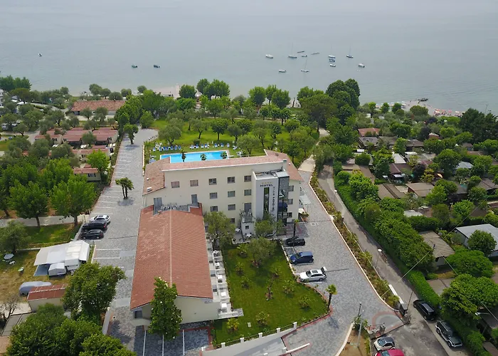 Hotel Villa Paradiso Suite Moniga del Garda