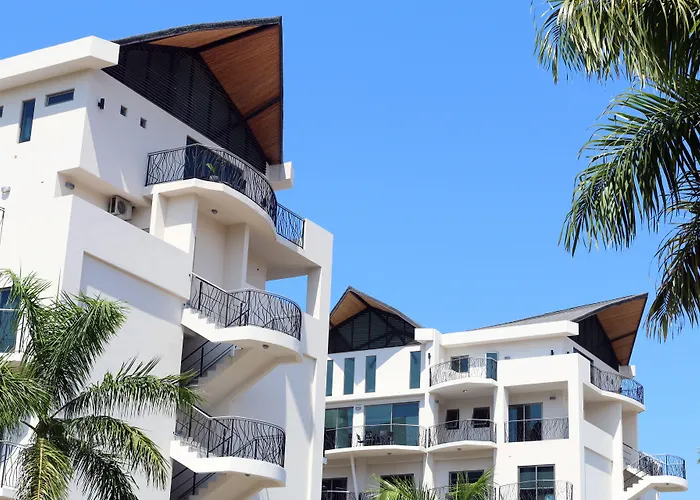 Pacific Suites Boutique Hotel And Bistro