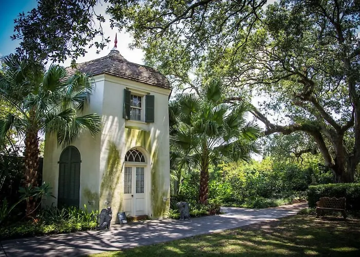 The Inn At Houmas House Estate