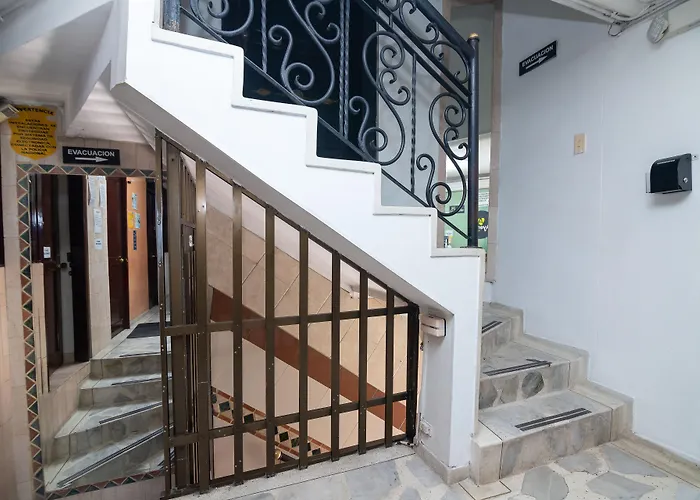 Hotel Ayenda Calypso 1142