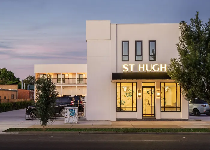St Hugh Hotel Wagga Wagga