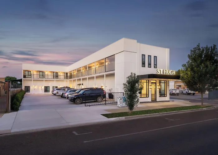St Hugh Hotel Wagga Wagga