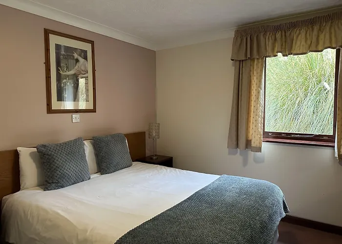 Farmhouse Inn