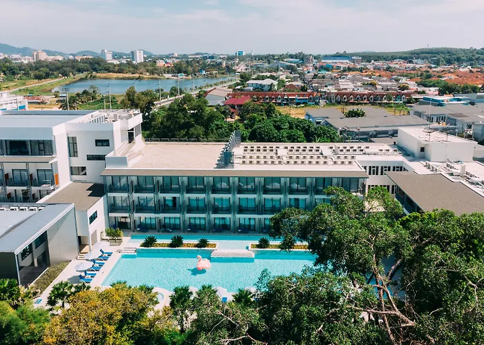 Seabed Grand Hotel Phuket