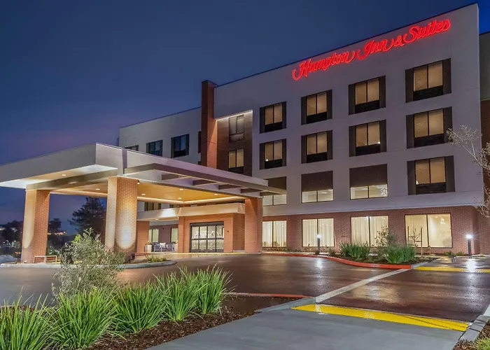 Hampton Inn & Suites Santa Rosa Sonoma Wine Country