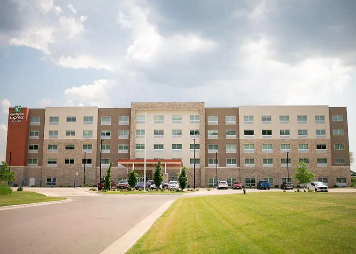 Holiday Inn Express & Suites Onalaska - La Crosse Area By Ihg