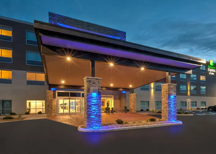 Holiday Inn Express & Suites - Milan - Sandusky Area By Ihg