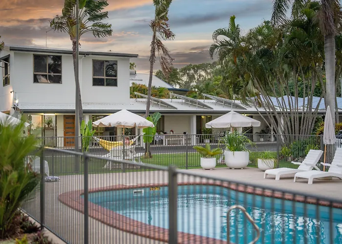 Kinka Palms Motel