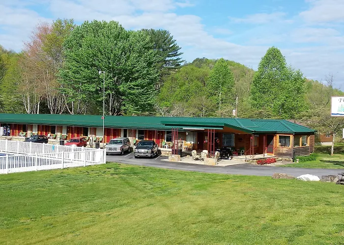 Two Rivers Lodge
