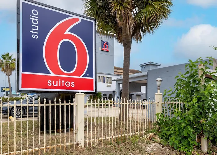 Studio 6 Suites Pasadena, Tx