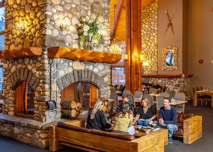 Lizard Creek Lodge